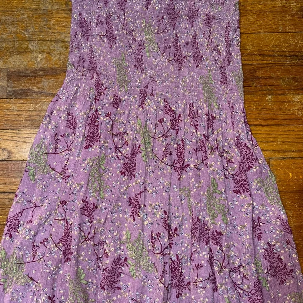 Kimchi Blue smocked Lavender Floral womens midi Dress Urban Outfitters - Picture 6 of 6